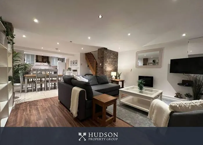 Tranquil Home In Jackfield